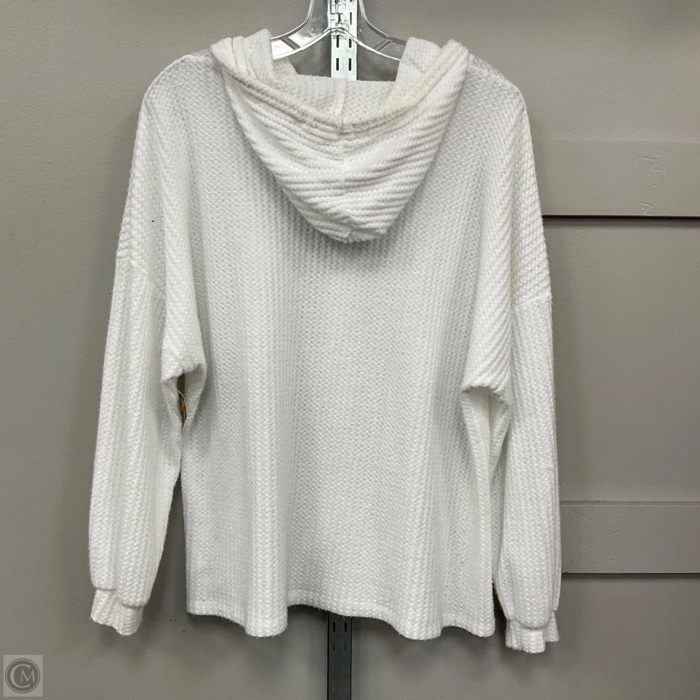 Top Long Sleeve By Pink Lily In White, Size: M