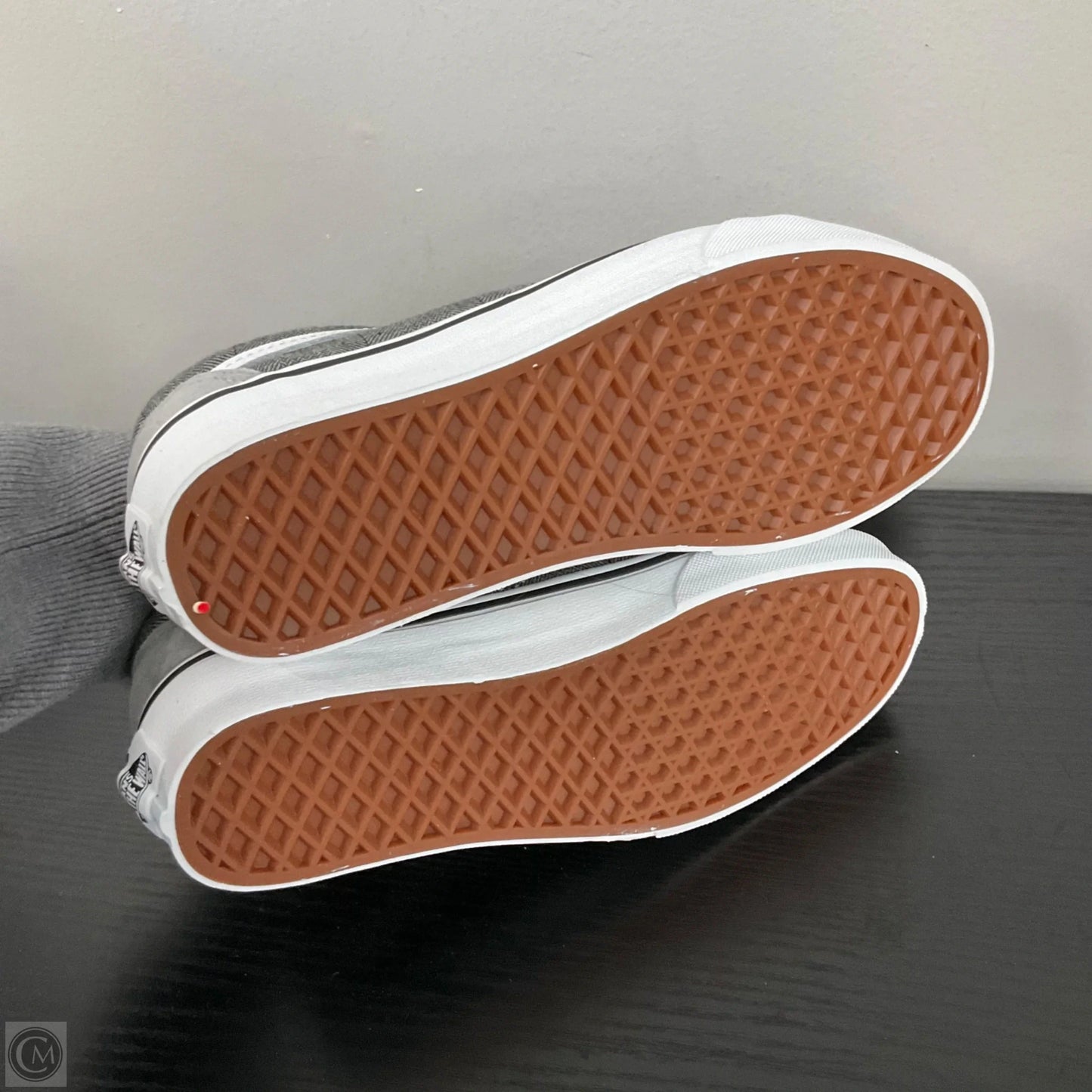 Shoes Sneakers By Vans In Black & Grey, Size: 7