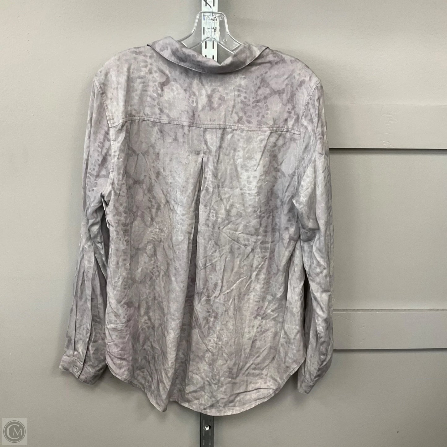 Top Long Sleeve By Cloth & Stone In Grey, Size: L