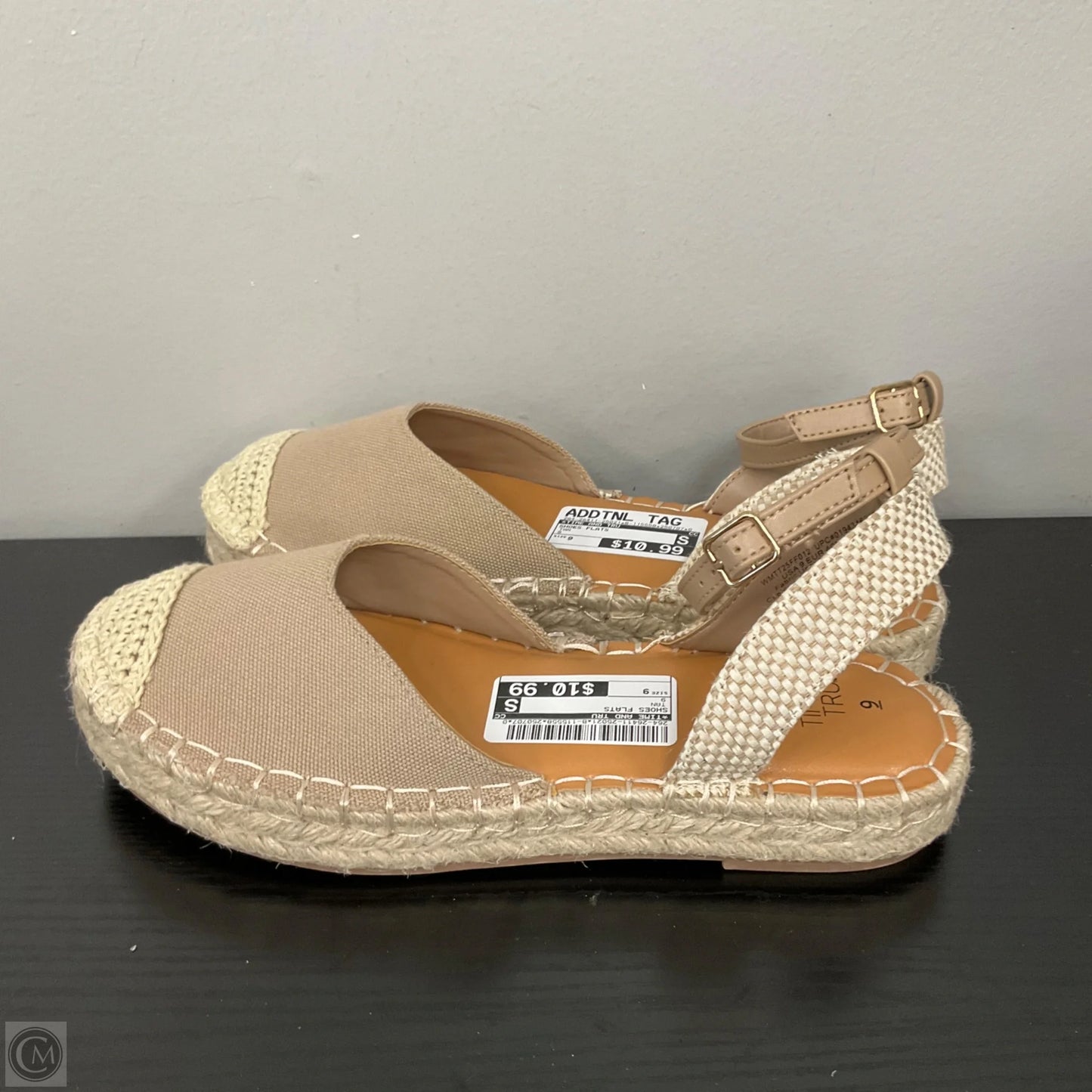 Shoes Flats By Time And Tru In Tan, Size: 9