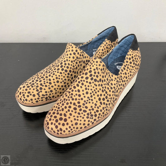 Shoes Flats By Clothes Mentor In Animal Print, Size: 8
