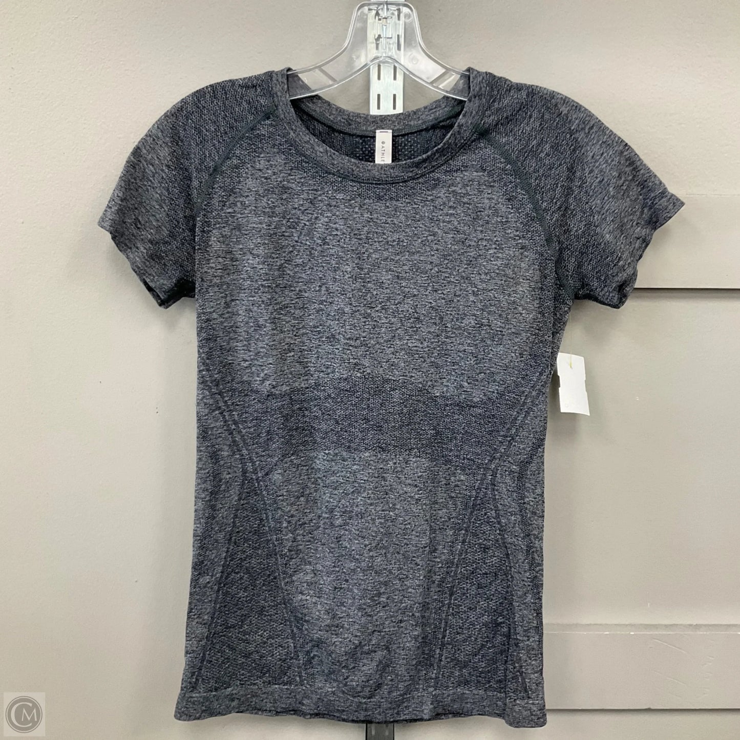 Athletic Top Short Sleeve By Athleta In Grey, Size: S