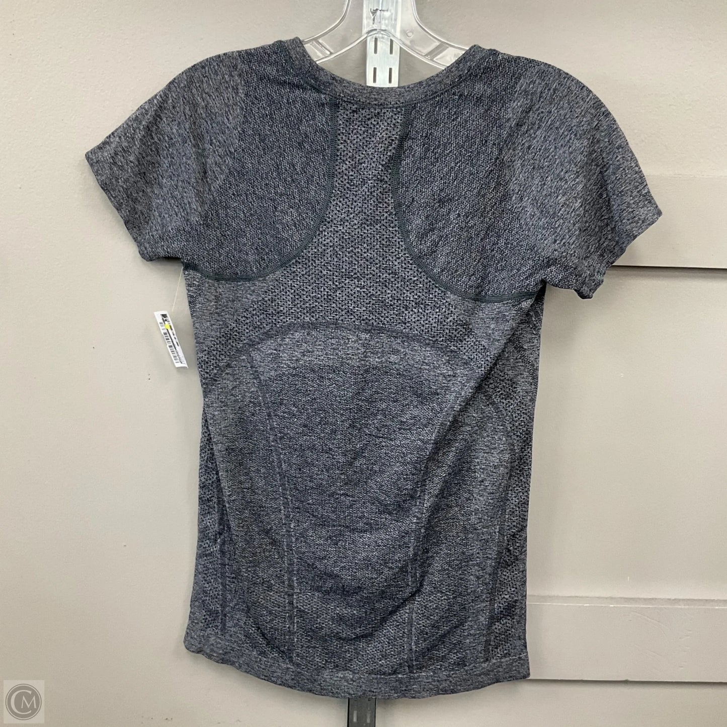 Athletic Top Short Sleeve By Athleta In Grey, Size: S