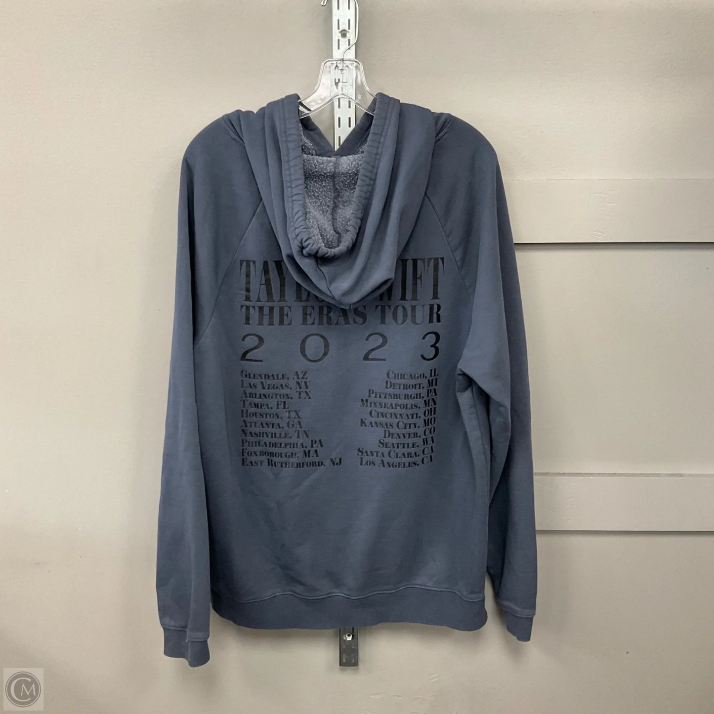 Sweatshirt Hoodie By Clothes Mentor In Blue, Size: M