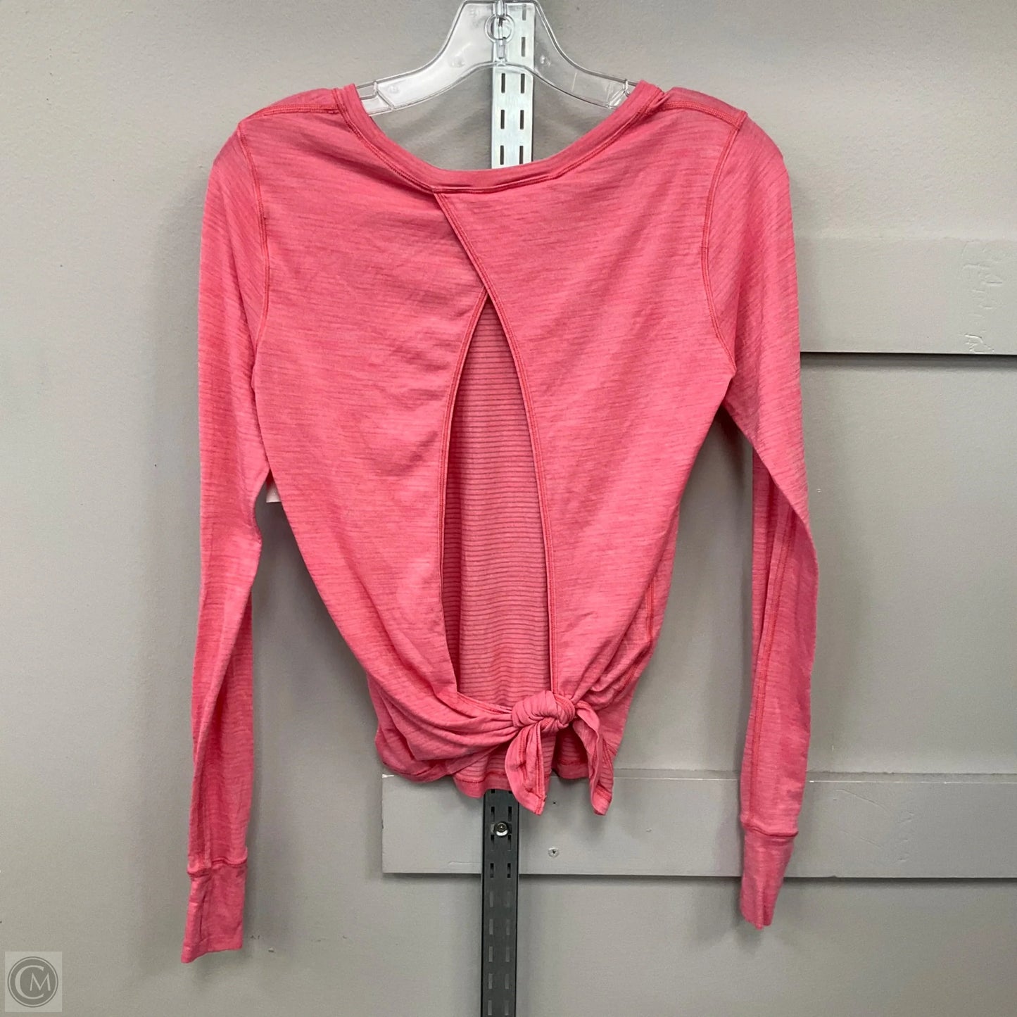 Athletic Top Long Sleeve Collar By Lululemon In Red, Size: 6