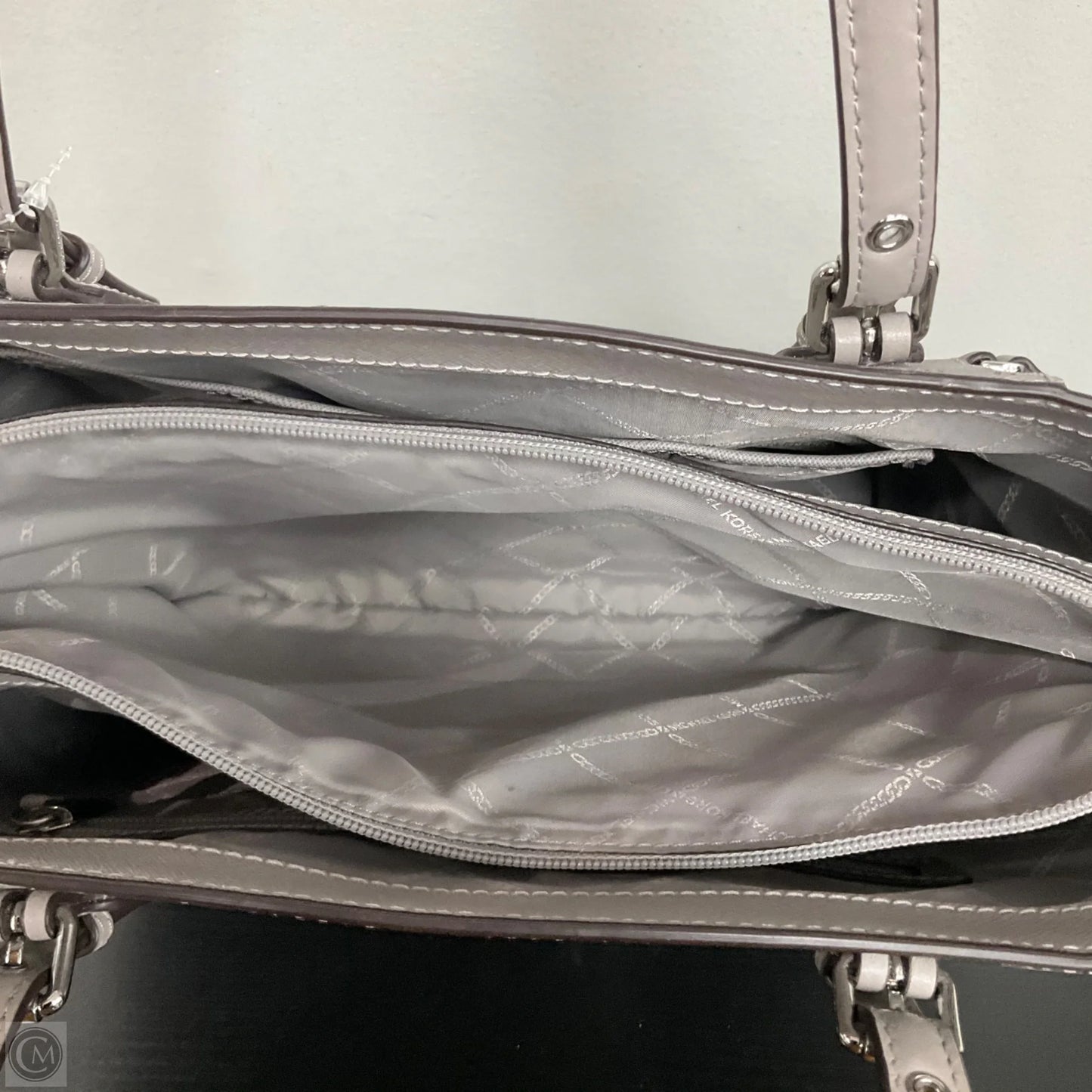 Handbag Designer By Michael Kors, Size: Medium