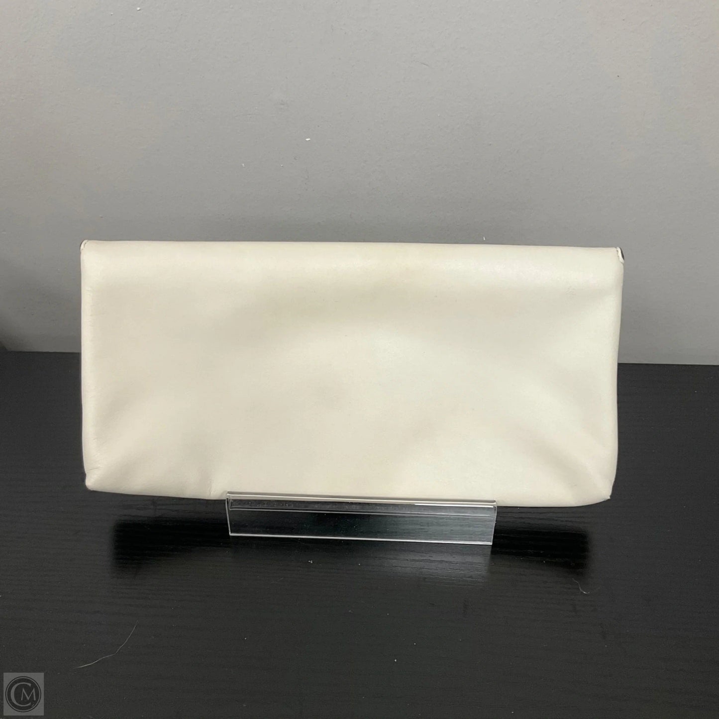 Clutch Designer By Tory Burch, Size: Medium