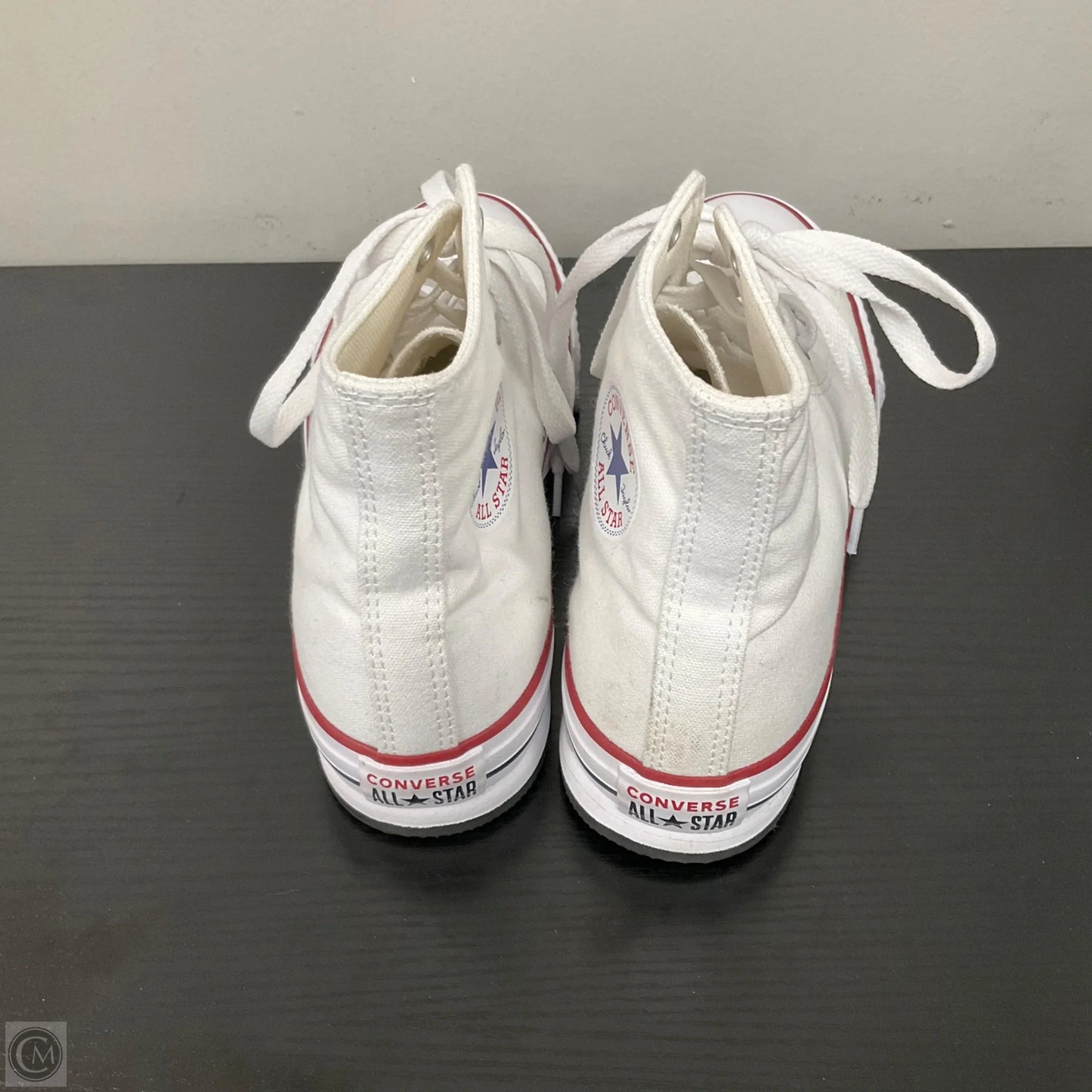 Shoes Sneakers By Converse In White, Size: 6