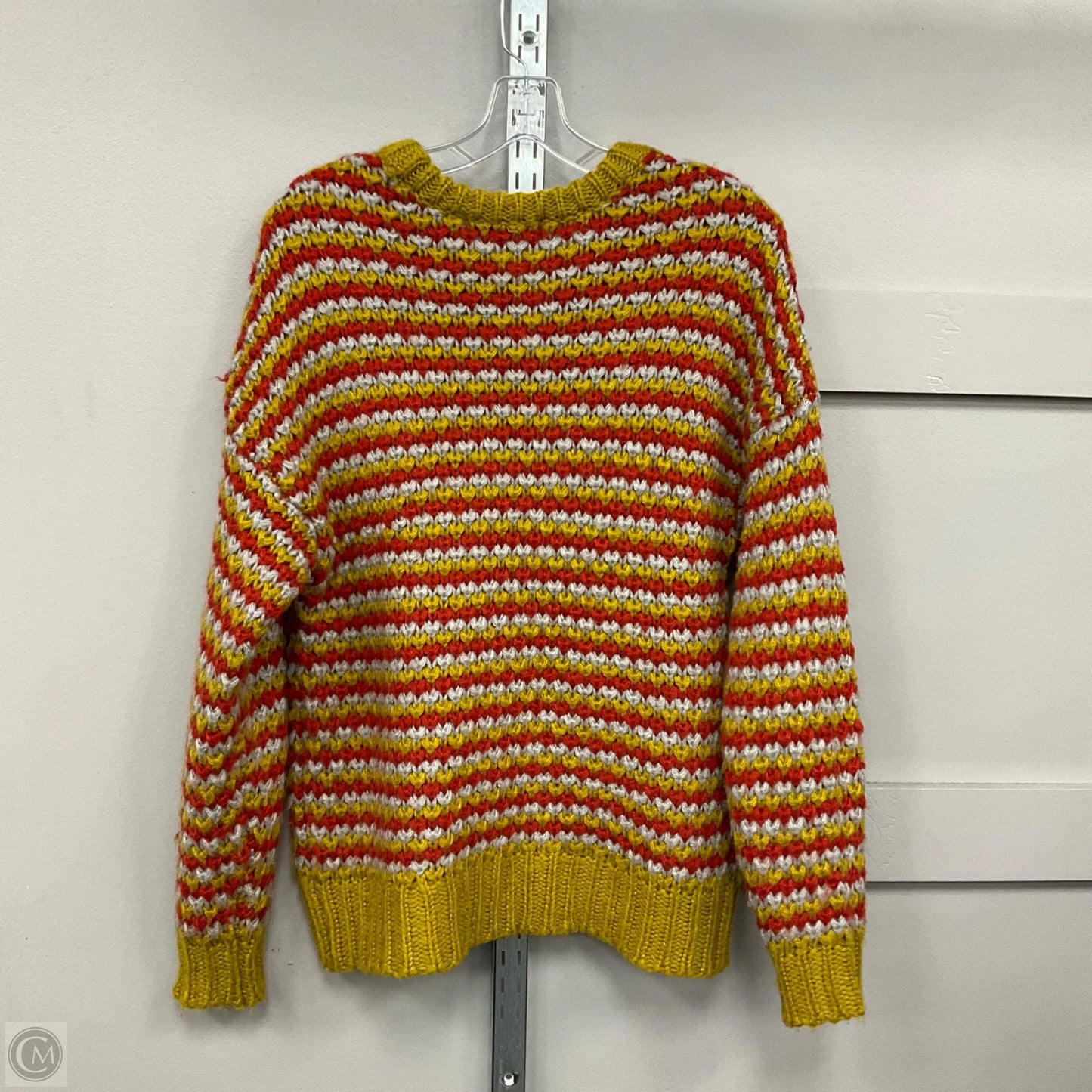 Sweater By Romeo And Juliet In Red & Yellow, Size: S