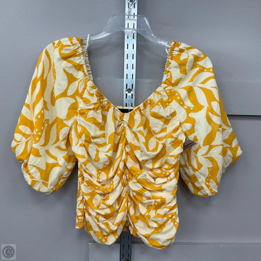 Top Short Sleeve By Gap In Floral Print