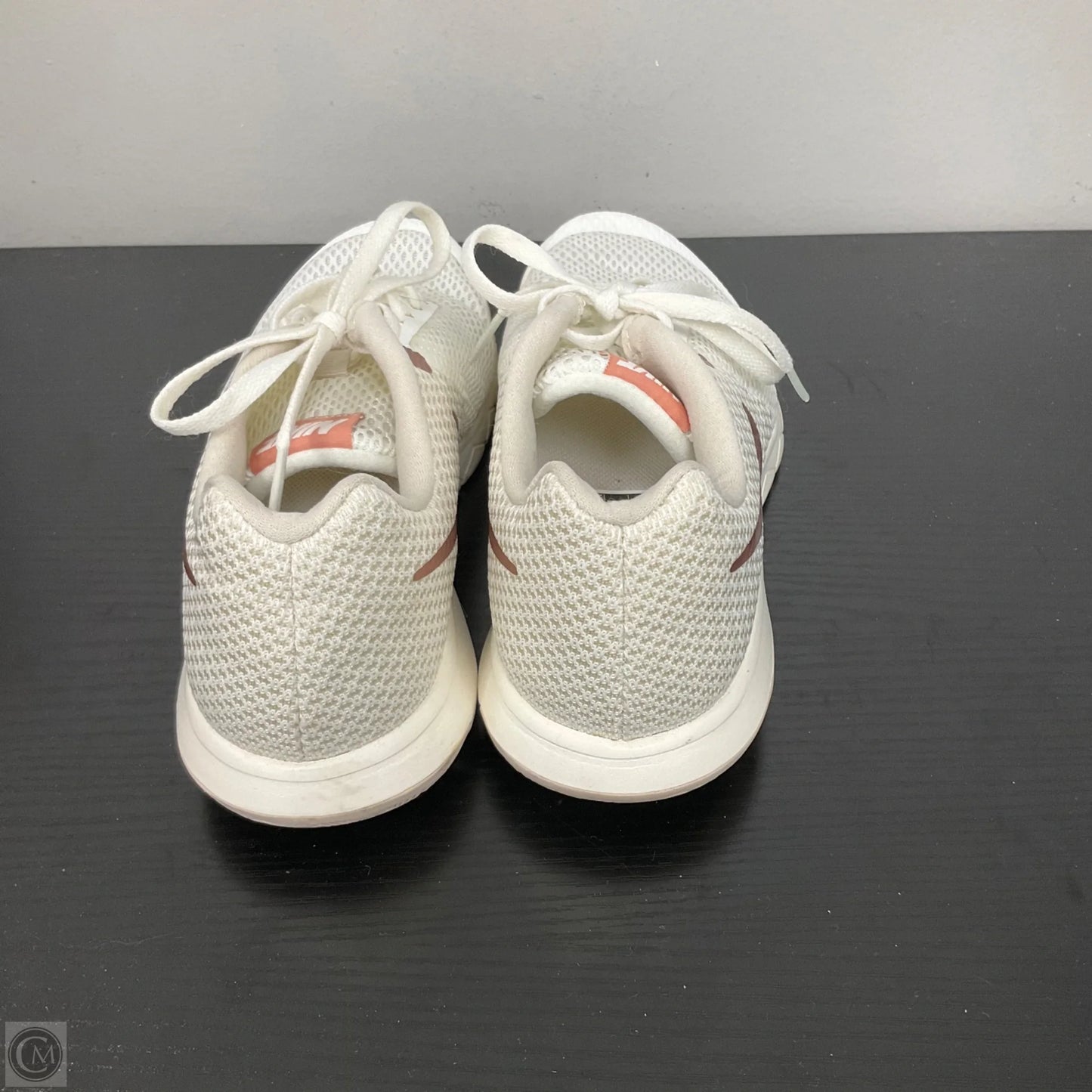 Shoes Athletic By Nike In White, Size: 8
