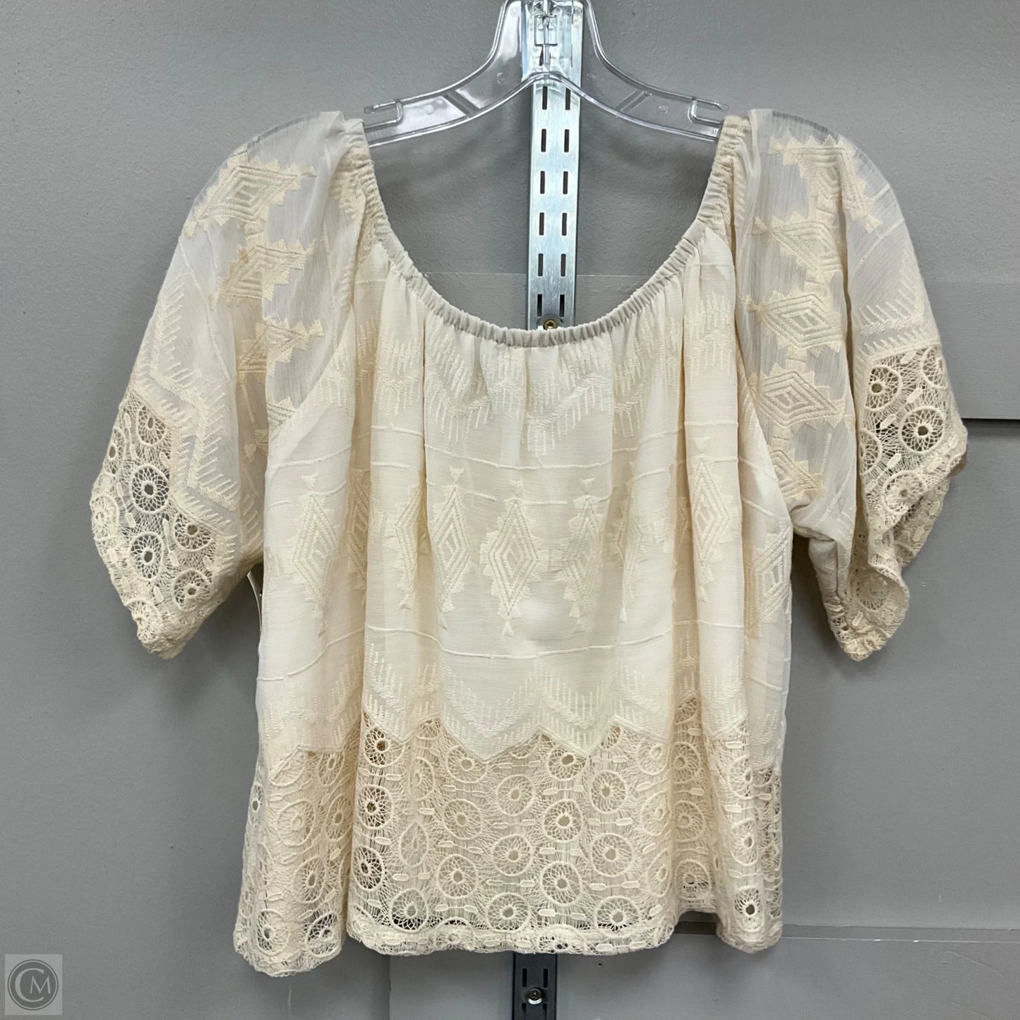 Top Short Sleeve By Glam In Cream, Size: S
