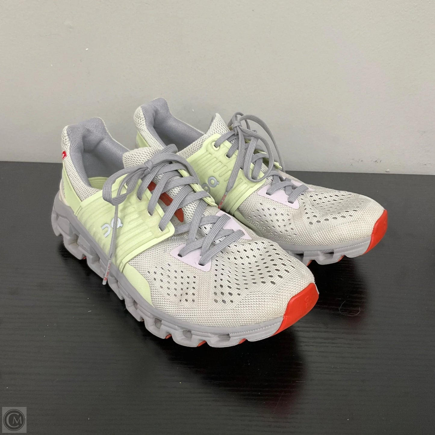 Shoes Athletic By On In Green & Grey, Size: 8