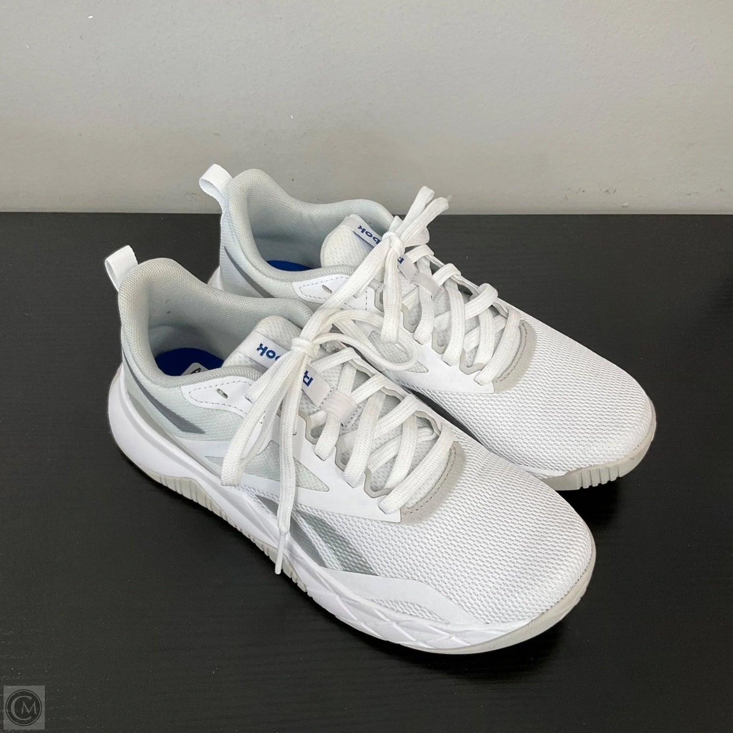 Shoes Athletic By Reebok In White, Size: 6.5