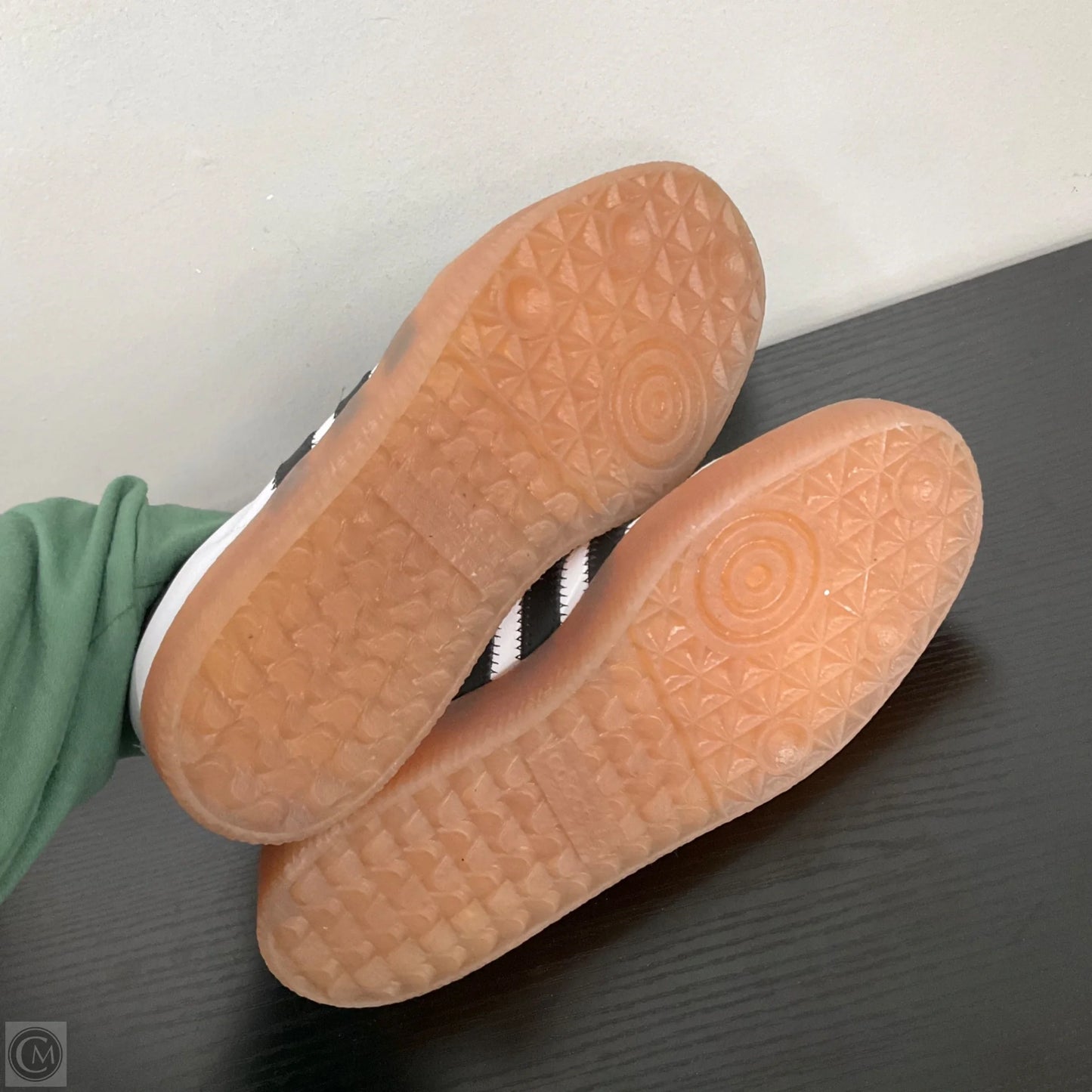 Shoes Sneakers By Adidas In White, Size: 7