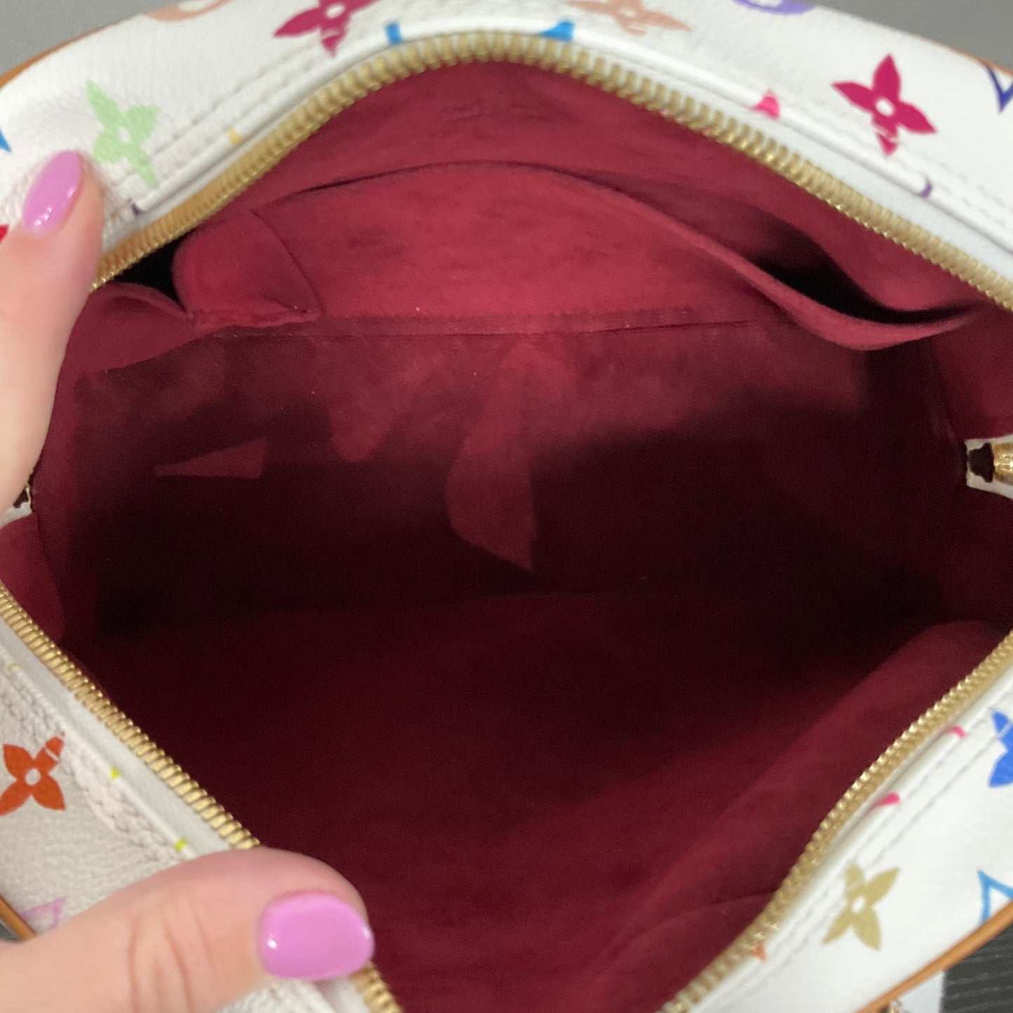 Handbag Luxury Designer By Louis Vuitton, Size: Medium