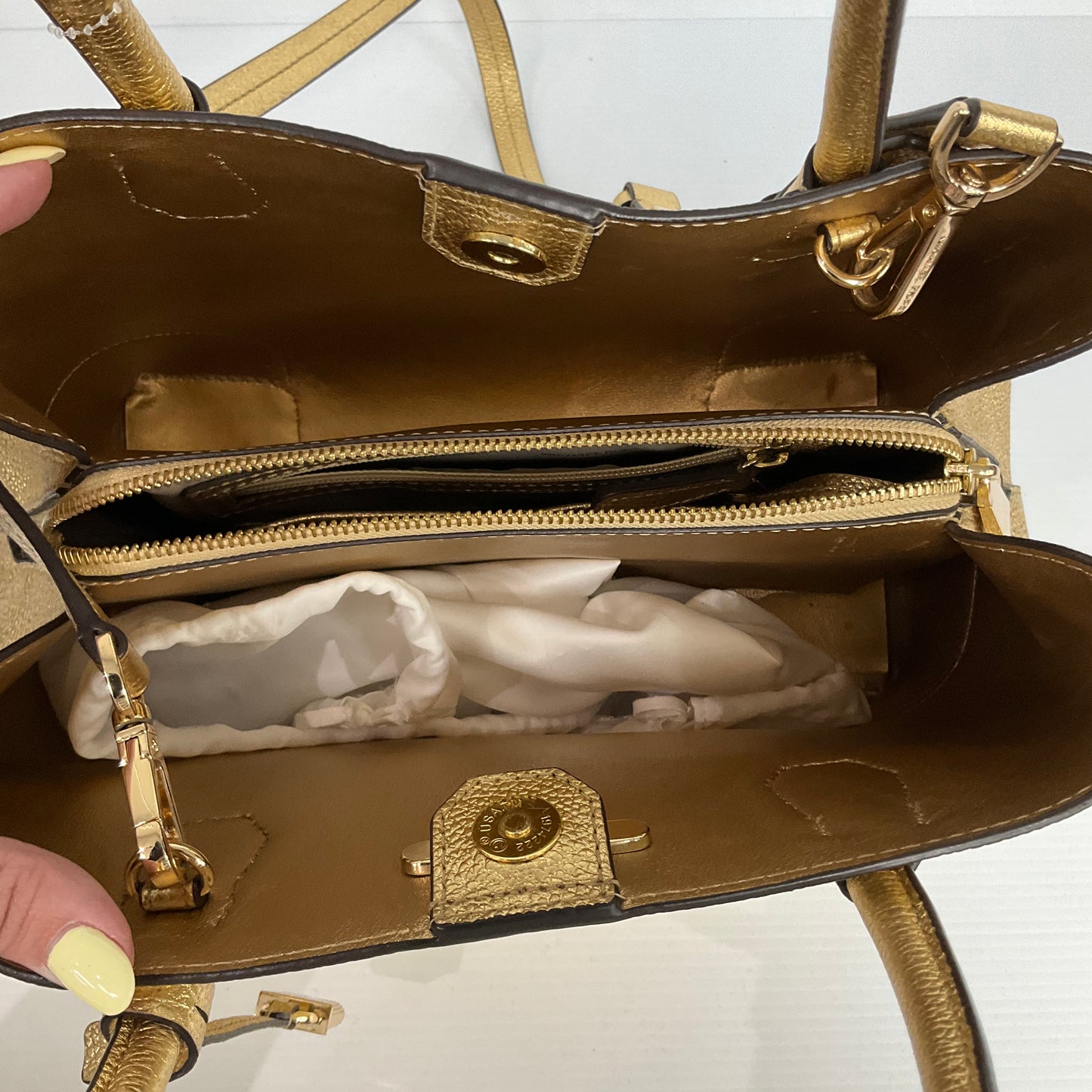 Handbag Designer By Michael Kors, Size: Small