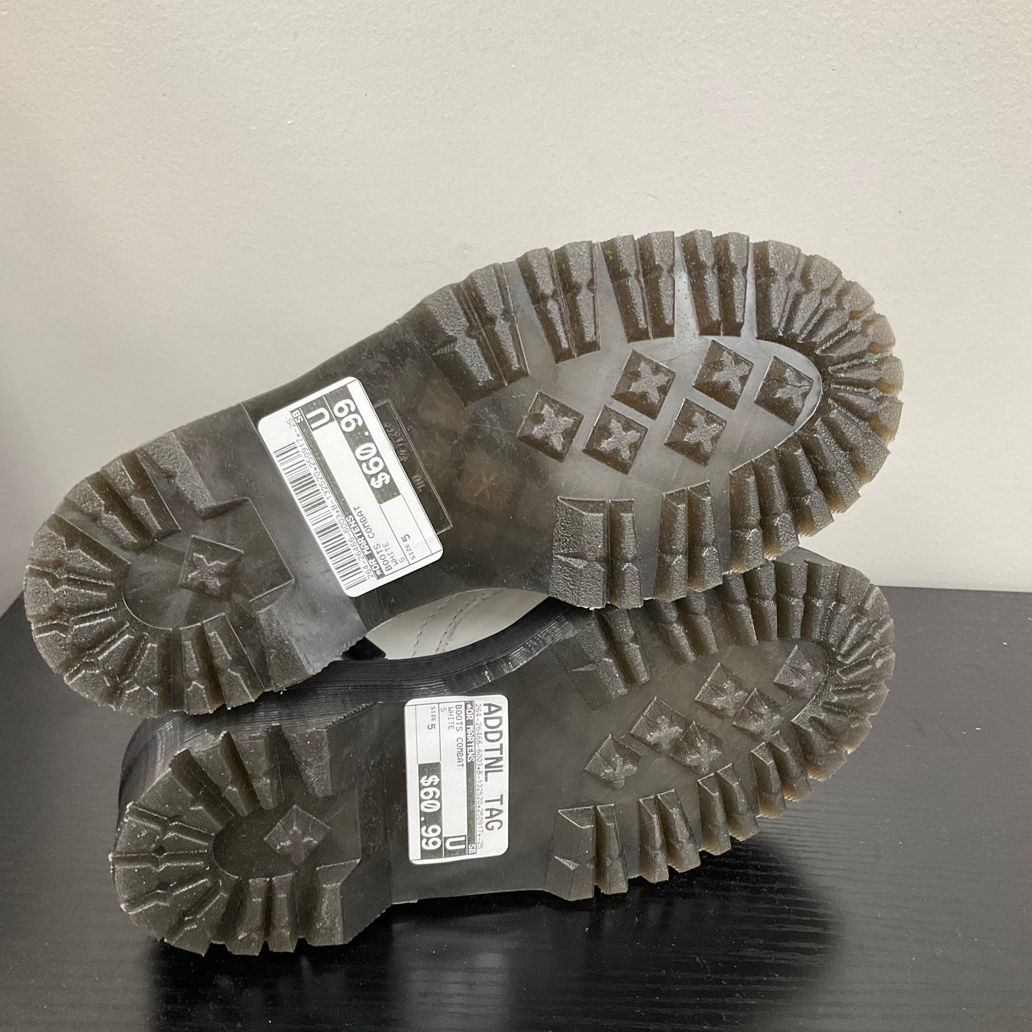 BOOTS COMBAT by DR MARTENS In WHITE, Size: 5