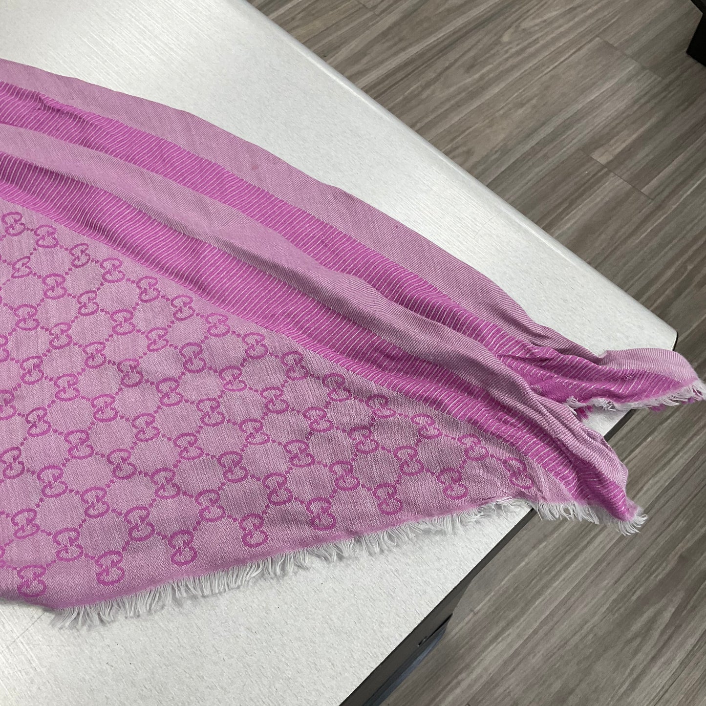 SCARF LUXURY DESIGNER by GUCCI In PURPLE