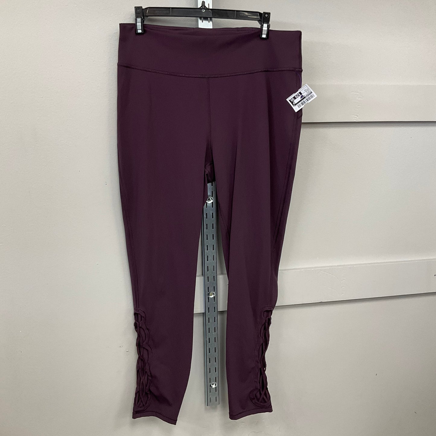 Athletic Leggings By Lululemon In Purple, Size:12