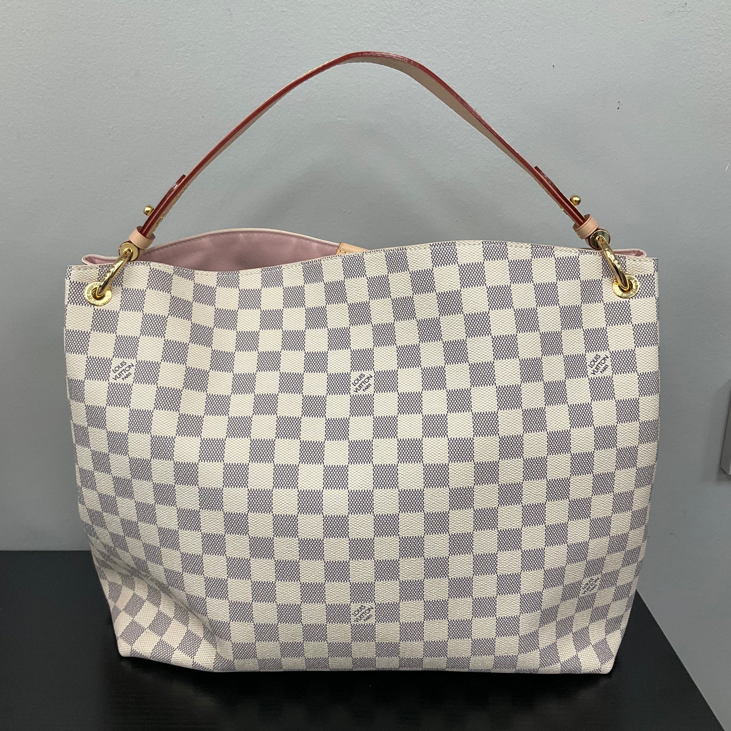 Handbag Luxury Designer By Louis Vuitton In Checkered Pattern, Size:Medium