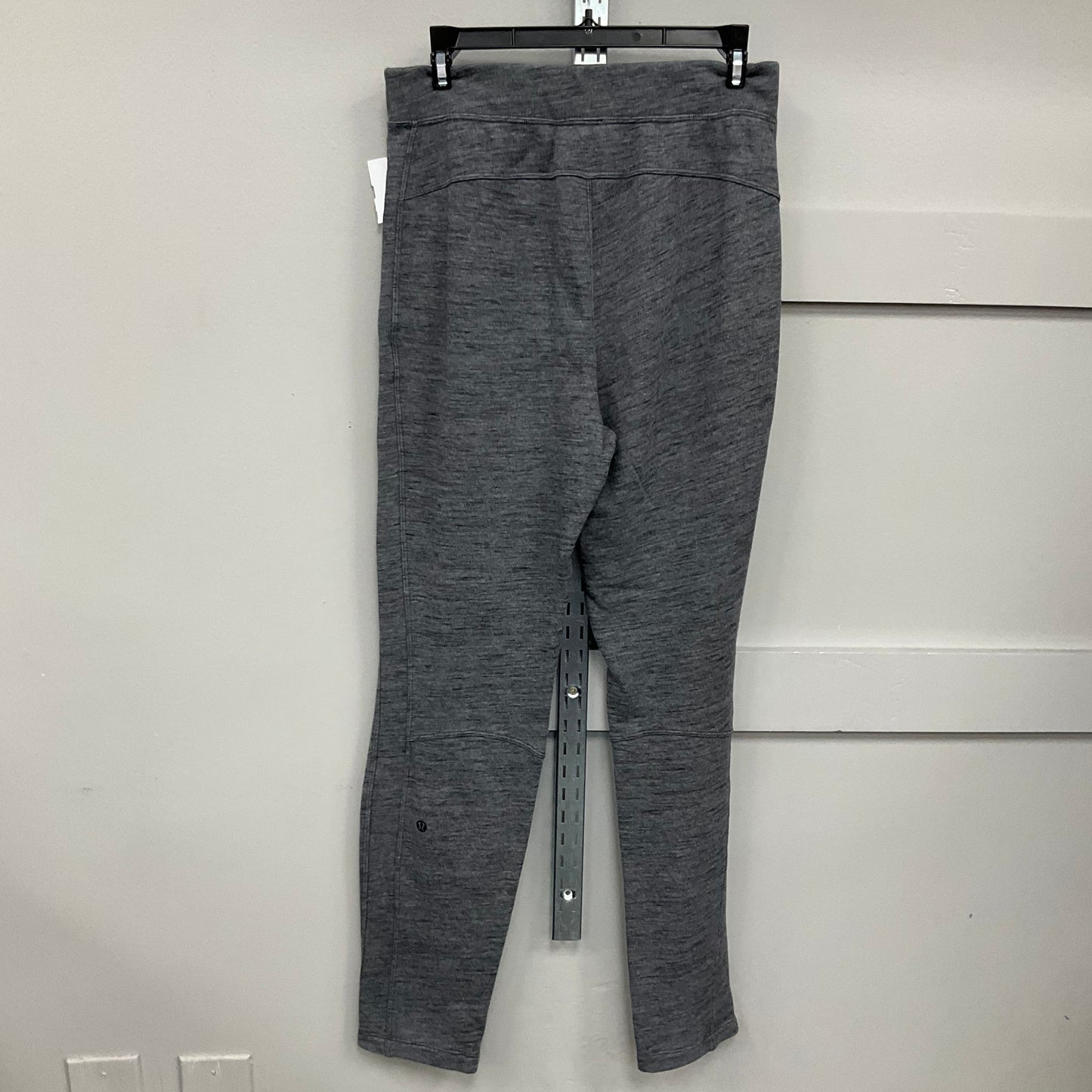 PANTS LOUNGE by LULULEMON In GREY, Size: 6