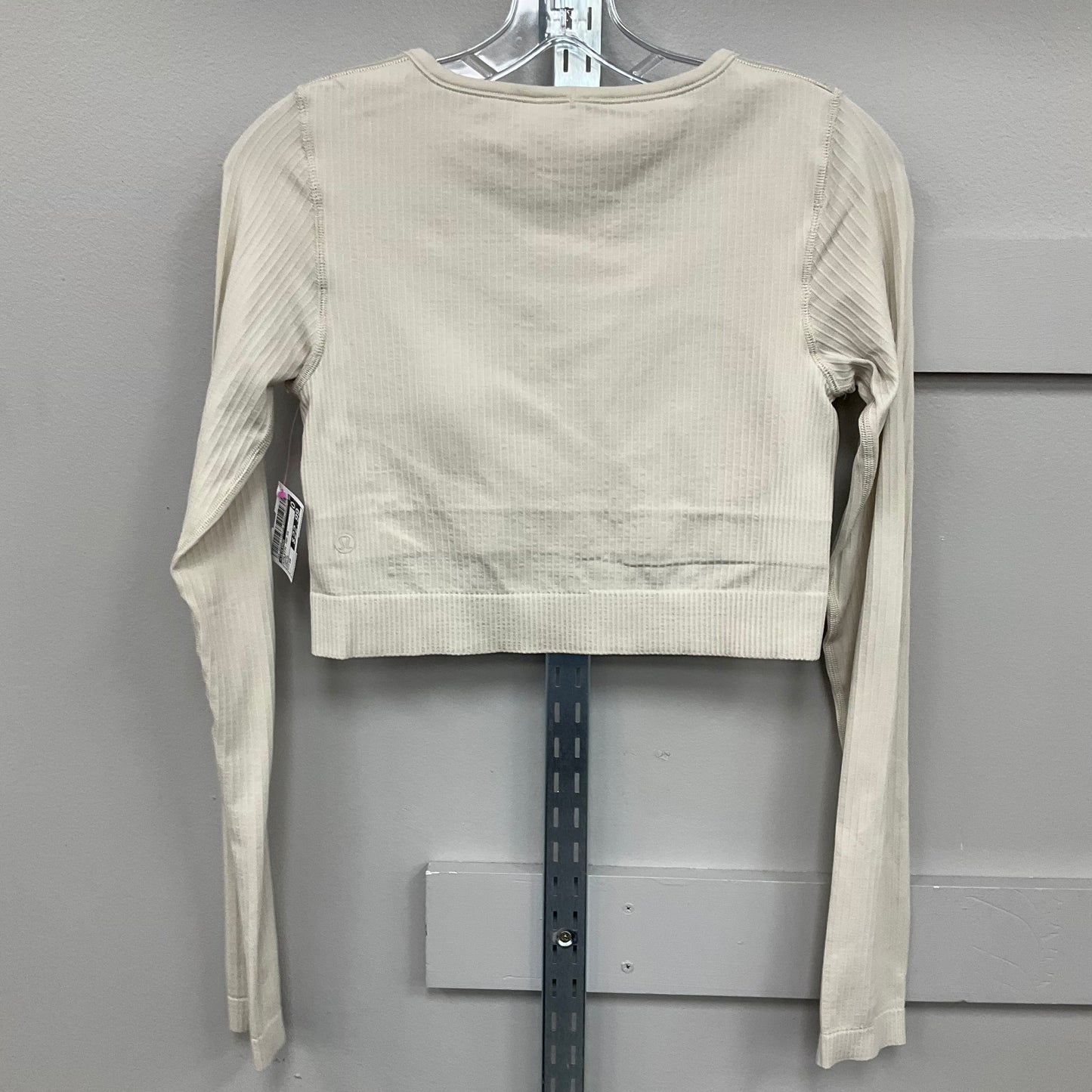 ATHLETIC TOP SS by LULULEMON In CREAM, Size: 10