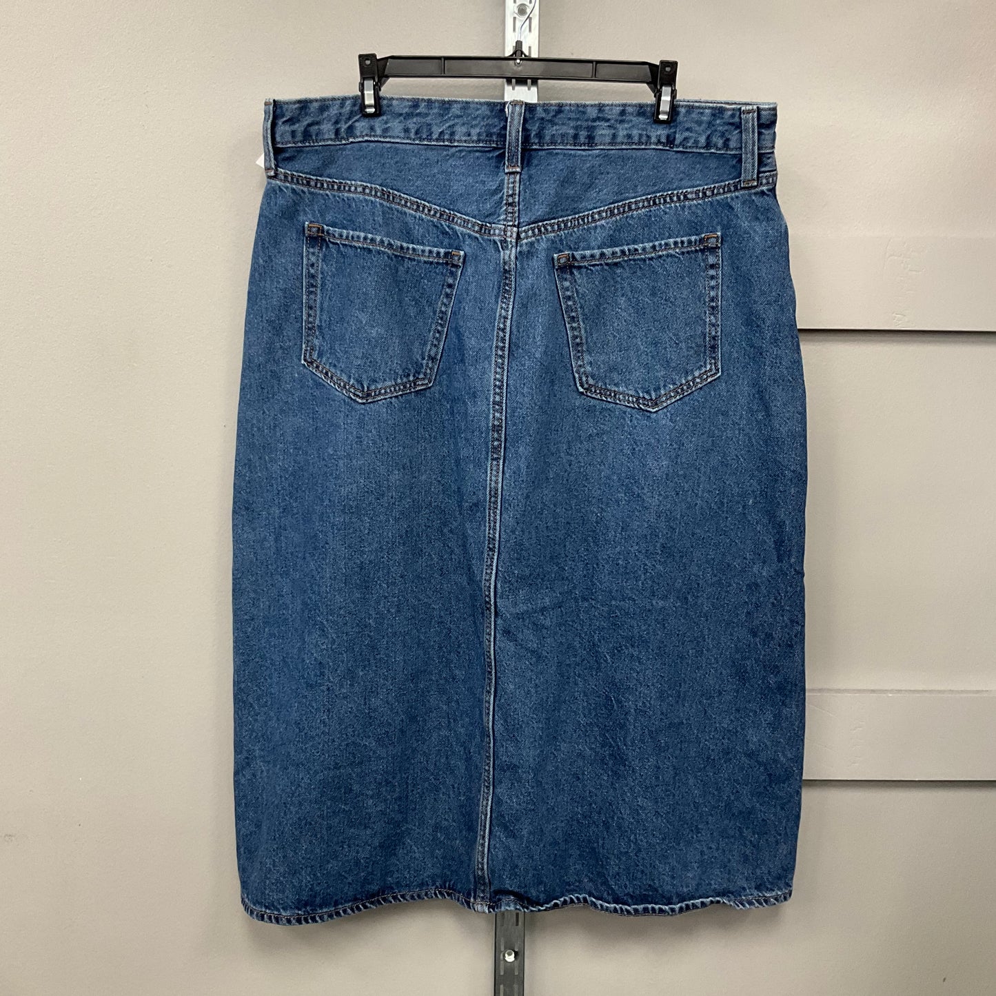SKIRT MIDI by OLD NAVY In BLUE DENIM, Size: 16
