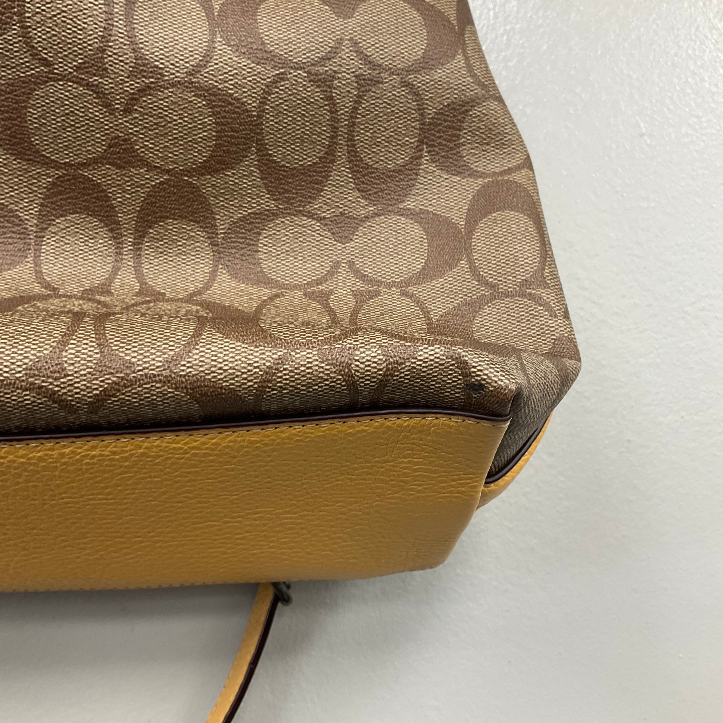 Handbag Designer By Coach In Yellow, Size:Large
