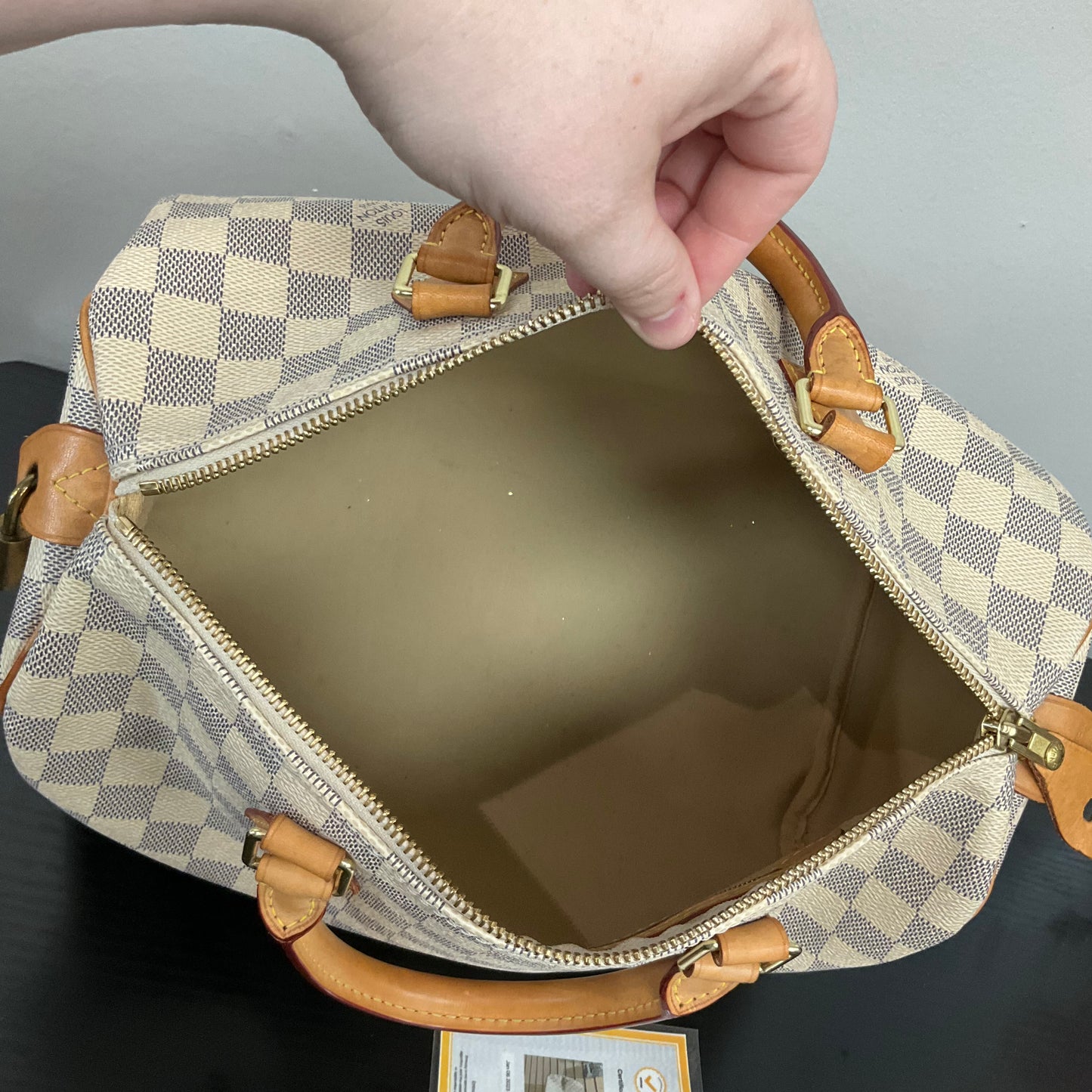 Handbag Luxury Designer By Louis Vuitton In Cream, Size:Medium