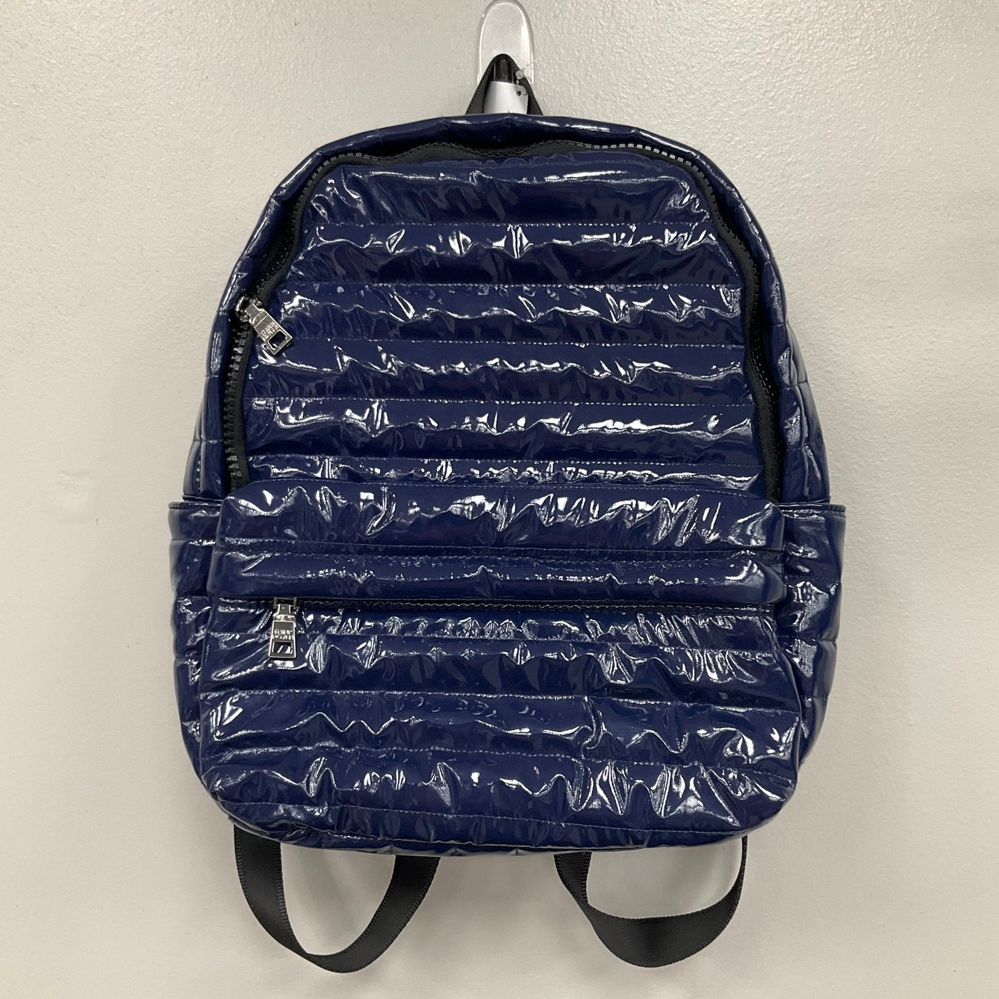 BACKPACK by THINK ROYLN In NAVY, Size: MEDIUM