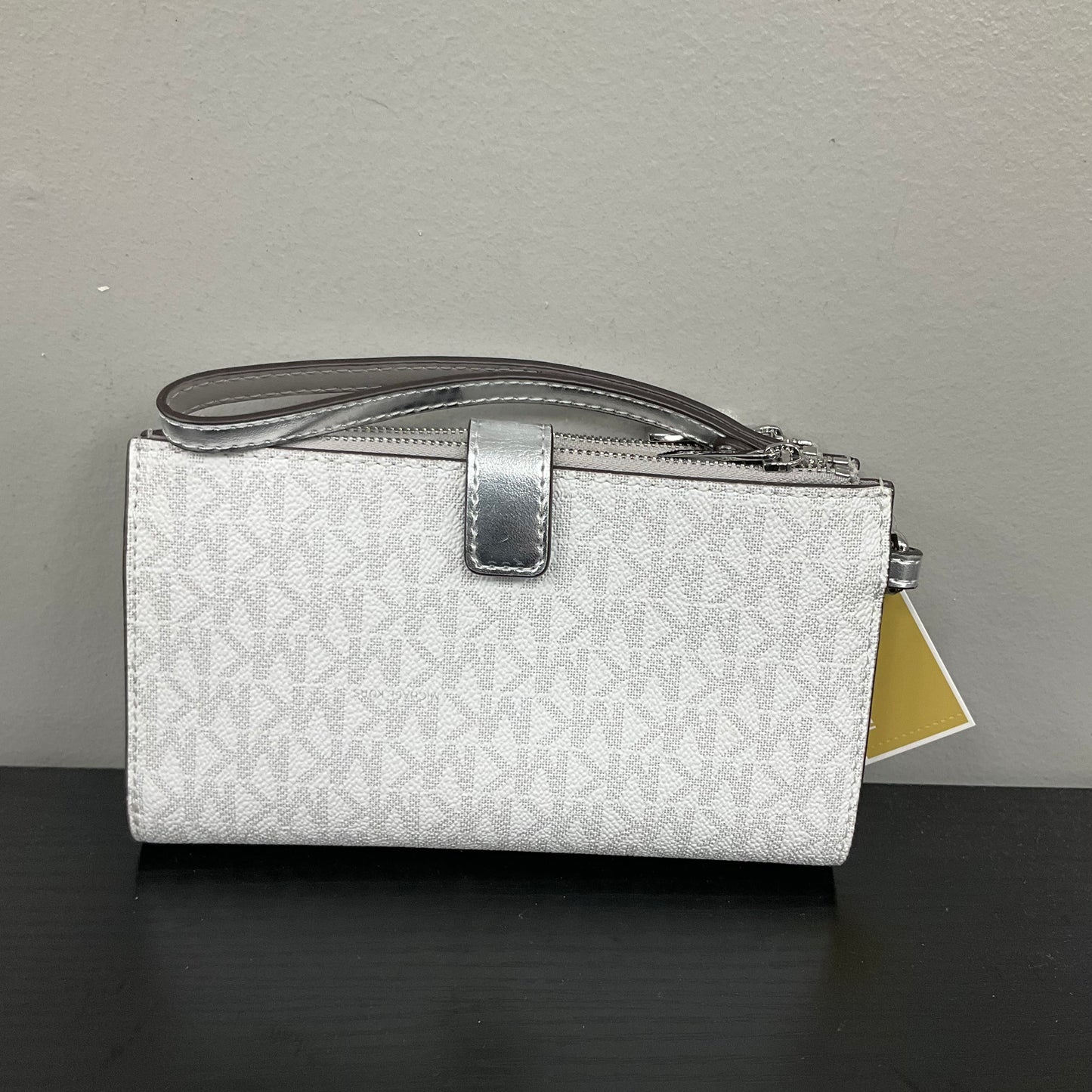 Wallet Designer By Michael Kors In Silver, Size:Medium