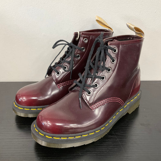 BOOTS COMBAT by DR MARTENS In MAROON, Size: 9