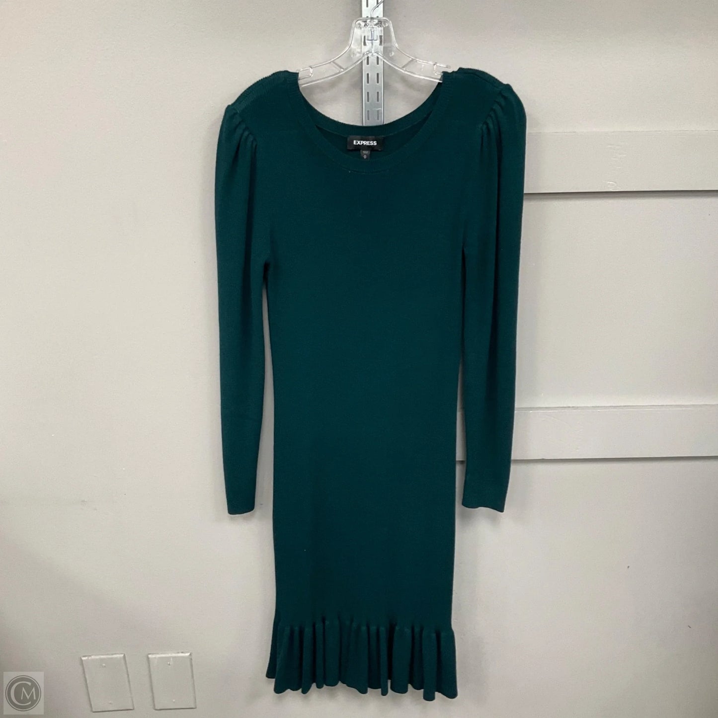 Dress Casual Midi By Express In Green, Size: M