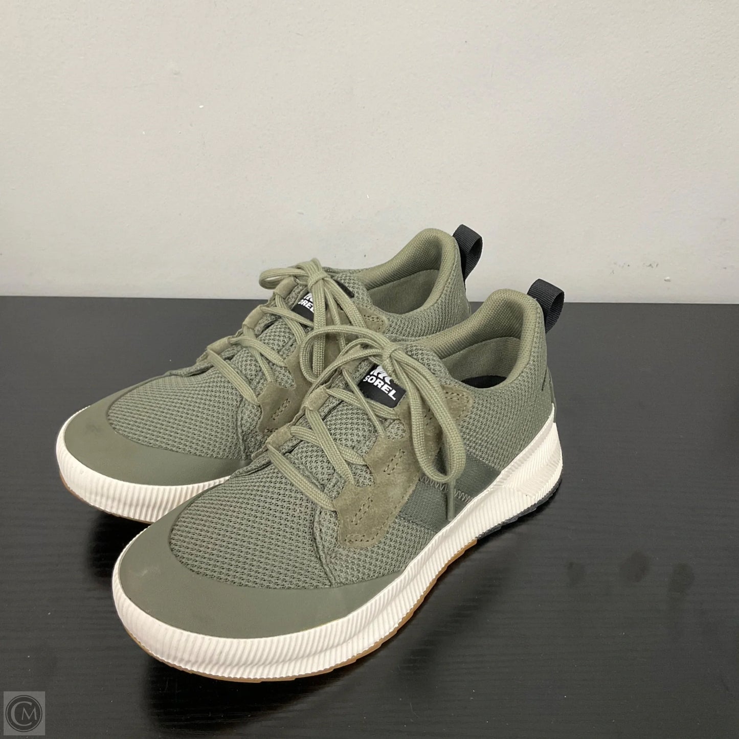 Shoes Sneakers By Sorel In Green, Size: 8