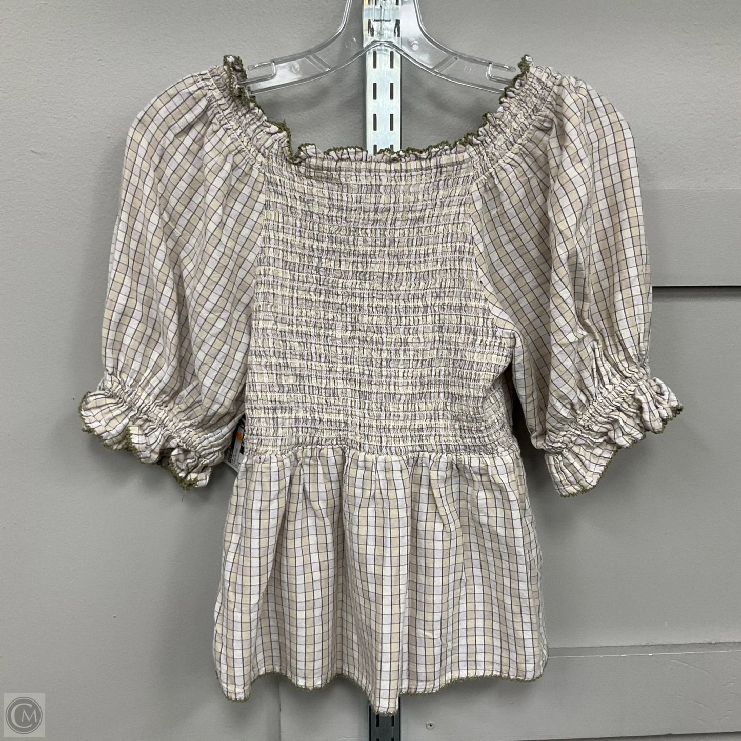 Top Short Sleeve By Old Navy In Plaid Pattern, Size: S