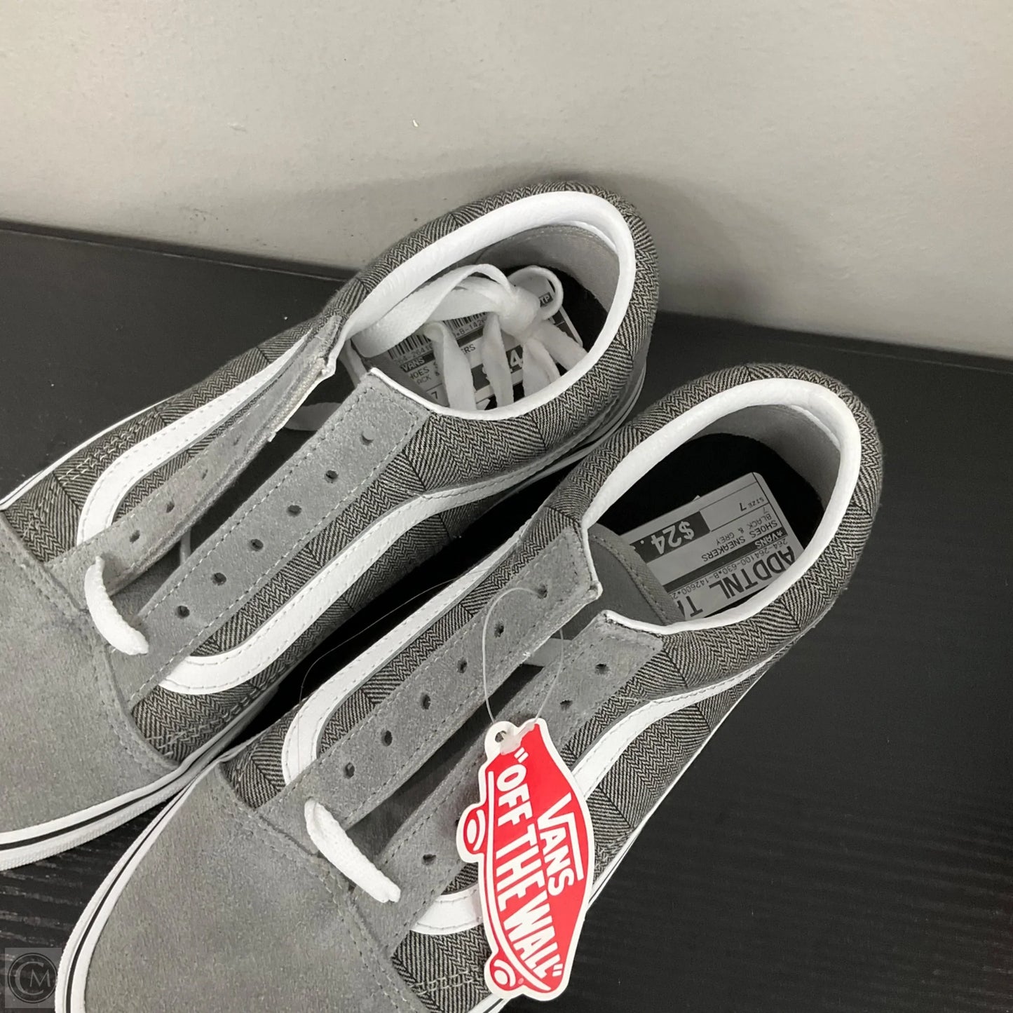 Shoes Sneakers By Vans In Black & Grey, Size: 7