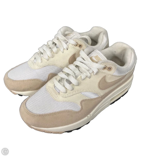 Shoes Sneakers By Nike In Cream, Size: 6
