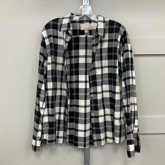 Top Long Sleeve By Banana Republic In Black & White, Size: L