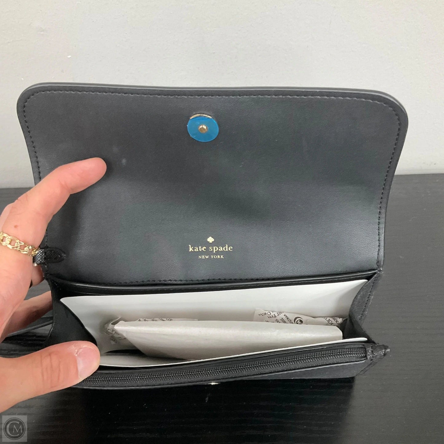 Wristlet Designer By Kate Spade, Size: Medium