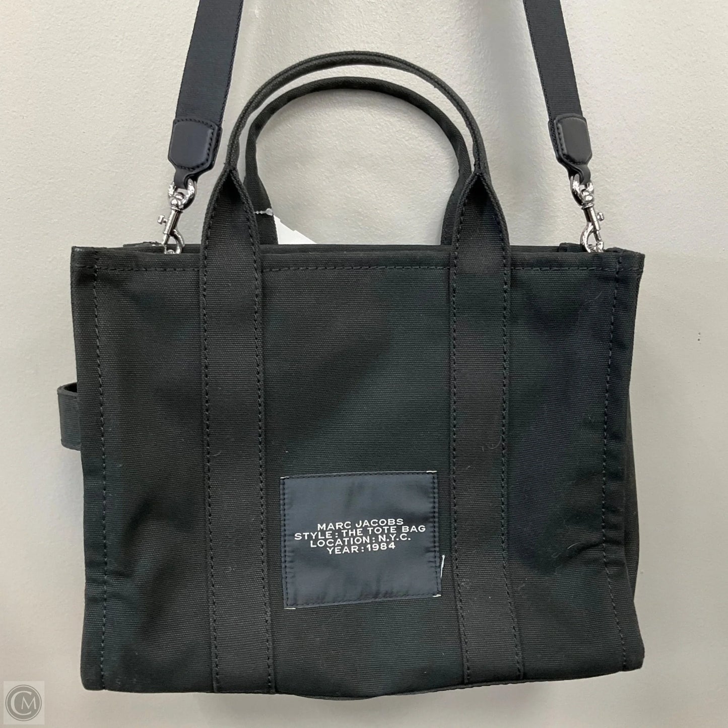 Tote Luxury Designer By Marc Jacobs, Size: Medium