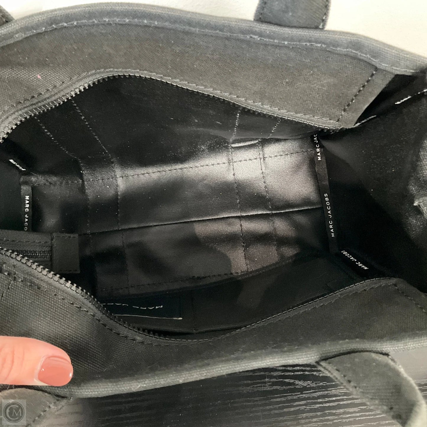 Tote Luxury Designer By Marc Jacobs, Size: Medium