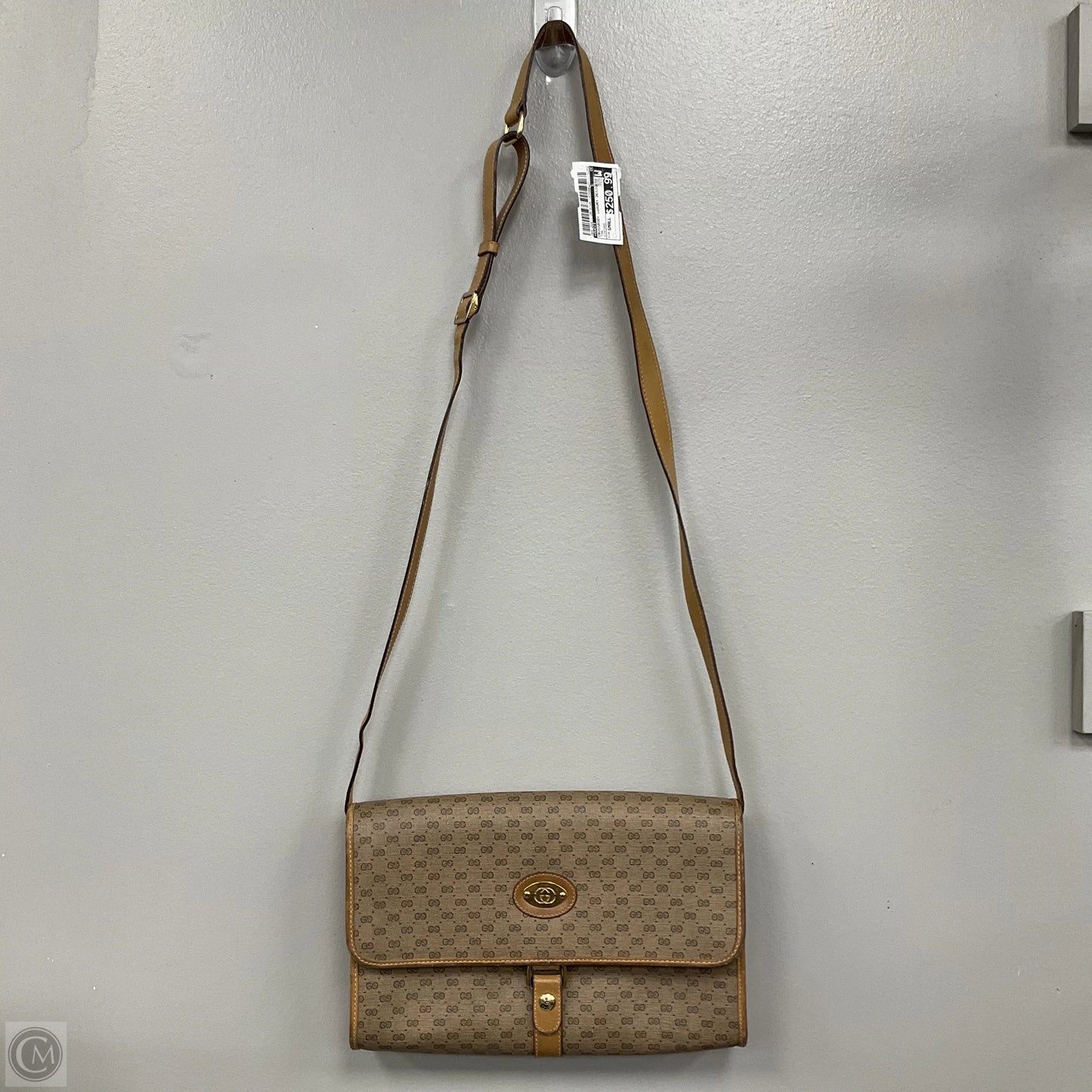 Crossbody Luxury Designer By Gucci, Size: Small