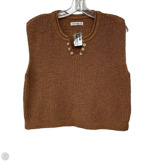 Top Sleeveless By Zenana In Brown, Size: L