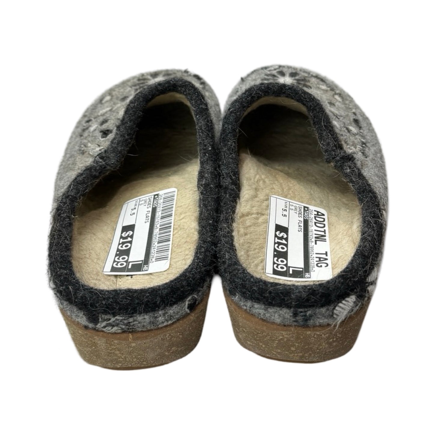 Shoes Flats By Taos In Grey, Size: 5.5