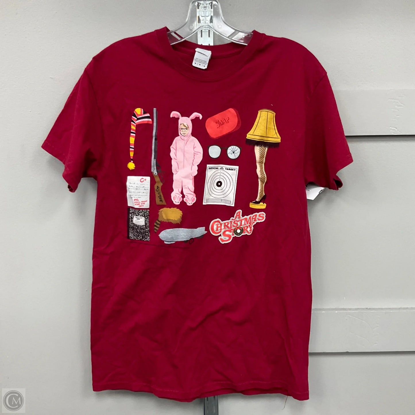 Top Short Sleeve Basic By Gildan In Red, Size: M