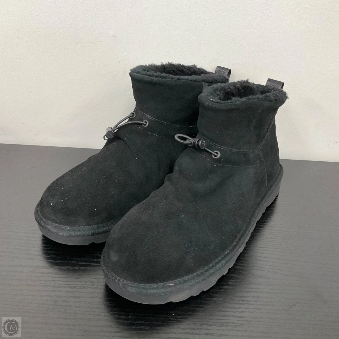 Boots Designer By Ugg In Black, Size: 9