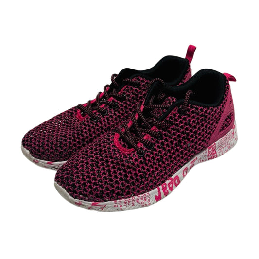 Pink & Black Mesh Shoes Athletic By Clothes Mentor  Size: 7.5
