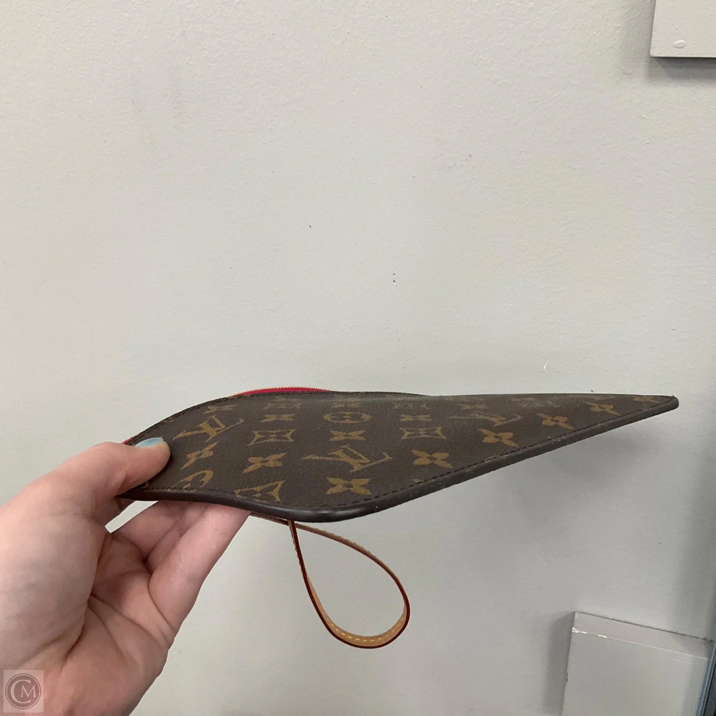 Wristlet Luxury Designer By Louis Vuitton, Size: Medium