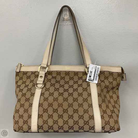 Handbag Luxury Designer By Gucci, Size: Medium